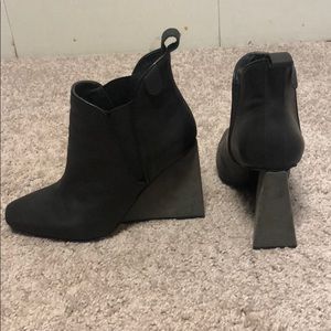 Jeffery Campbell block heel bootie